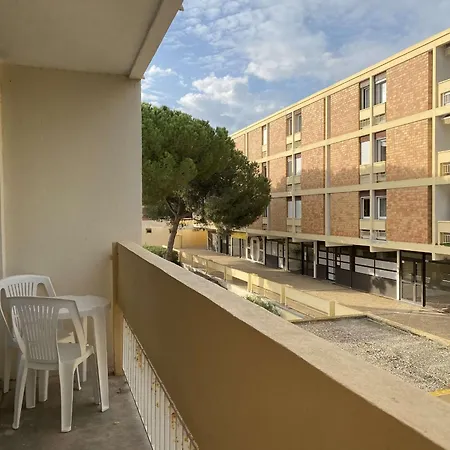 Confortable Face Aux Thermes Avec Balcon - Fr-1-553-26